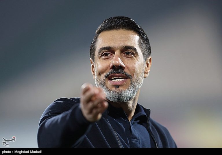 پیروانی: یک قهرمانی بیاورید، بعد درباره پرسپولیس حرف بزنید