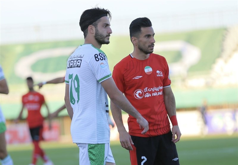 چهارمین برد پیاپی تراکتور چهار گله شد؛ صدرنشینی موقت شاگردان خمس/ شکست بحثبرانگیز شمس آذر مقابل ذوبآهن + فیلم