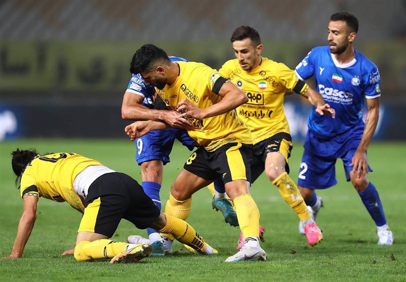 کربکندی: کار غیرحرفهای و مشکوکی در اعلام لیست تیم امید صورت گرفت/ سپاهان از الاتحاد تیمتر است