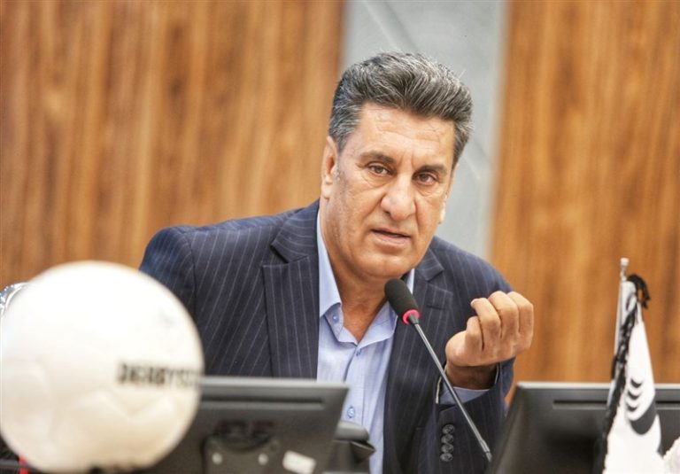 افشاریان: نکونام و سایر مربیان اجازه دهند کارمان را انجام دهیم/ انتخاب بهاروند قانونی بود