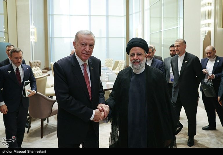 تأکید رئیسی و اردوغان بر اهمیت اجلاس ریاض برای توقف فوری بمبارانها و رفع محاصره