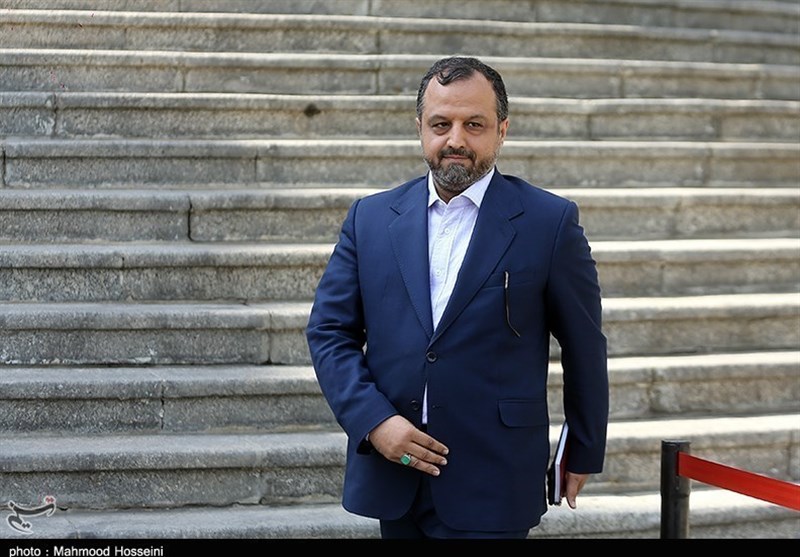 خبر‌ خاندوزی درباره دو اقدام دولت برای تسهیل تجارت خارجی