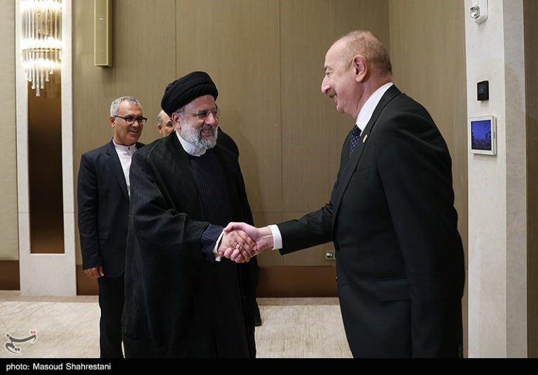 رئیسی: روابط ایران و آذربایجان فراتر از روابط سیاسی و مبتنی بر پیوندهای عمیق دو ملت است