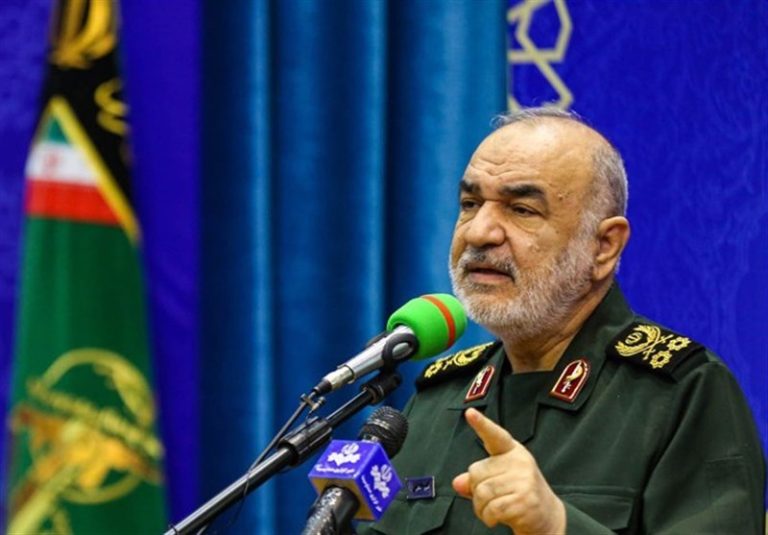 سرلشکر سلامی: آمریکا با تنفس مصنوعی قادر به استمرار حیات رژیم صهیونیستی نخواهد بود