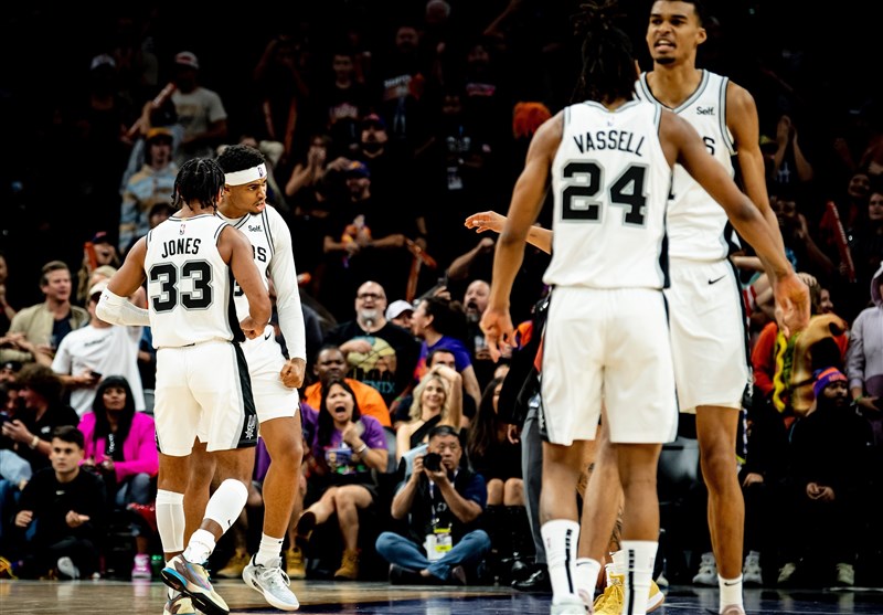 لیگ NBA| پیروزی اسپرز در ثانیههای پایانی/ کلیپرز بر اورلاندو غلبه کرد