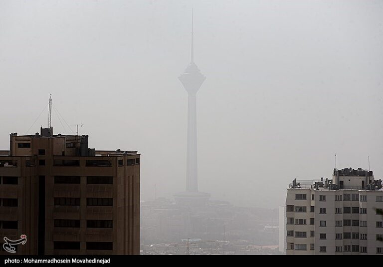 مصوبات کارگروه آلودگی هوای تهران؛ دورکاری یکسوم کارمندان دستگاههای اجرایی