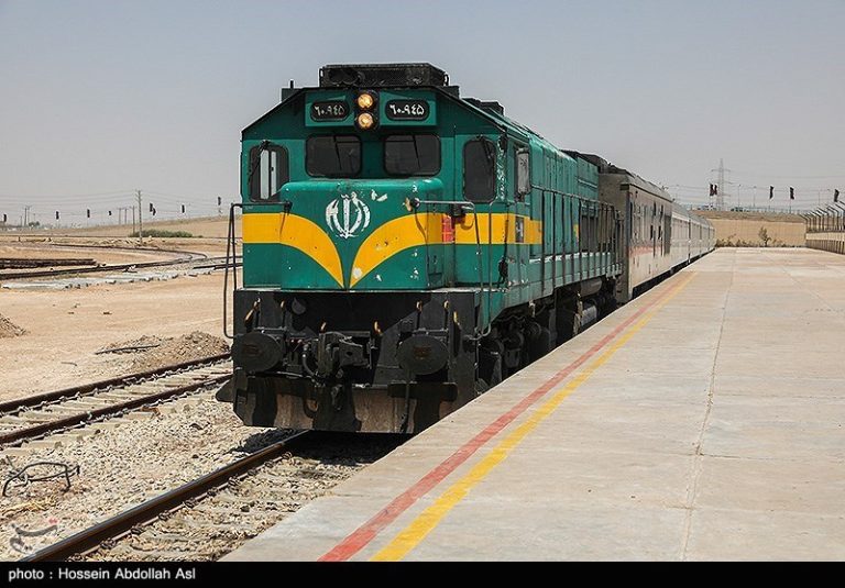 مصوبه کمیسیون تلفیق برای ممانعت از گرانی بلیط قطار