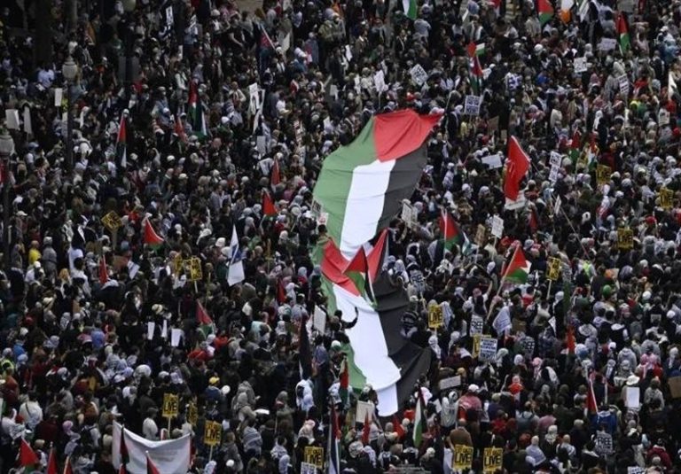 هشدار محرمانه دیپلماتها به بایدن درباره افزایش نفرت از آمریکا در جهان عرب