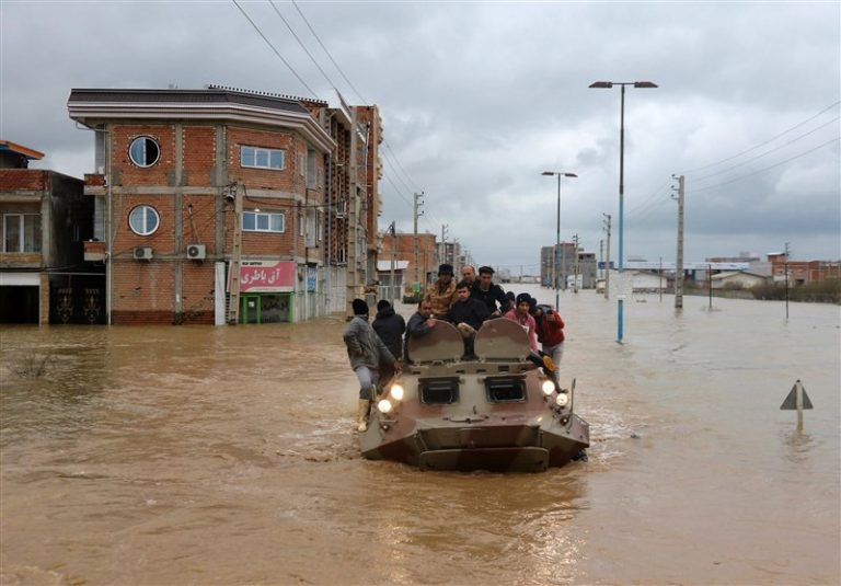 هواشناسی ایران ۱۴۰۲/۰۸/۱۶؛ هشدار نفوذ سامانه بارشی به کشور + جدول پیشبینی مراکز استانها