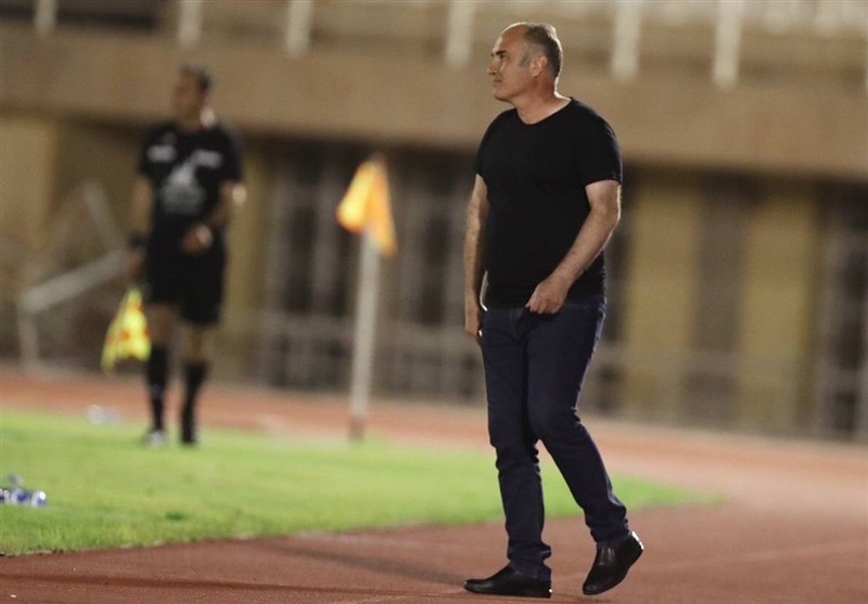 کمیته انضباطی اعلام کرد: یک جلسه محرومیت تعلیقی و جریمه نقدی برای سرمربی سایپا