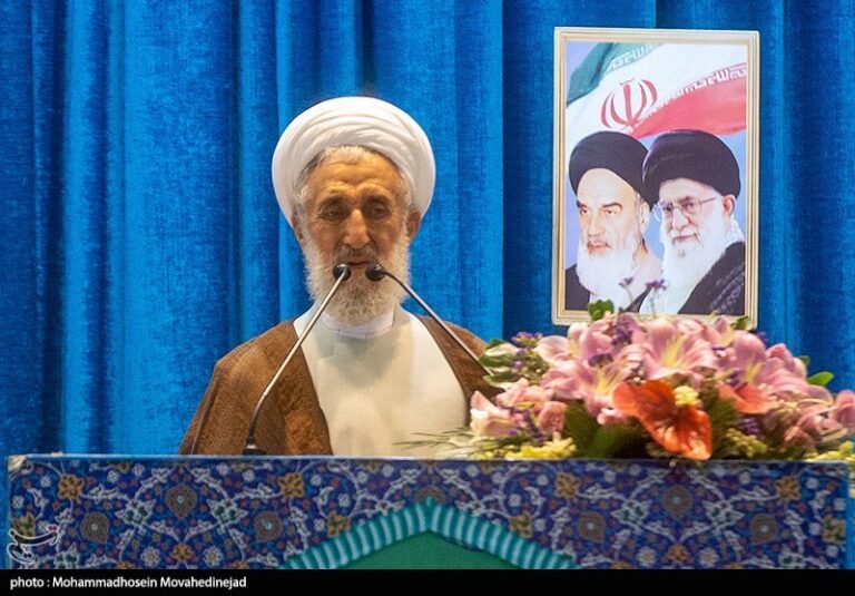 آیتالله صدیقی: شلیک موشکهای سپاه از دزفول پیام بازدارندگی به رژیم صهیونیستی بود