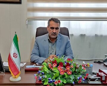 بارش برف اکثر راههای روستایی دلفان را مسدود کرد