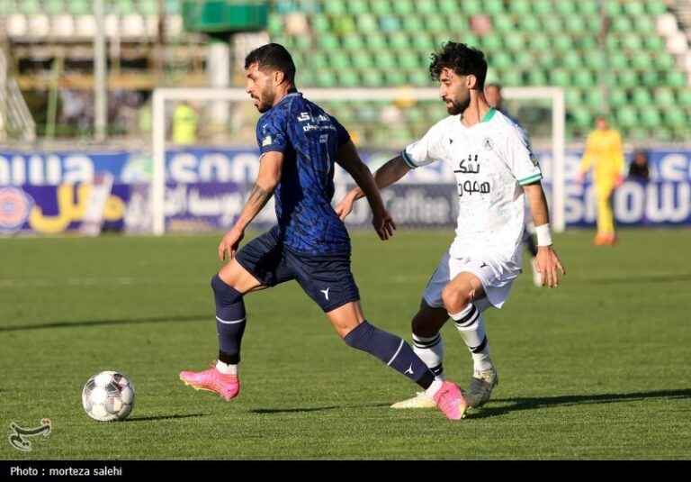 باشگاه ذوبآهن چه زمانی به پیشنهاد استقلالیها پاسخ میدهد؟/ شاگردان ربیعی فردا به اصفهان برمیگردند