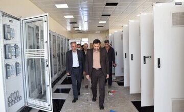 تاکید معاون برنامه ریزی و امور اقتصادی توانیر بر تکمیل به موقع طرحهای مهم برق منطقه ای خوزستان