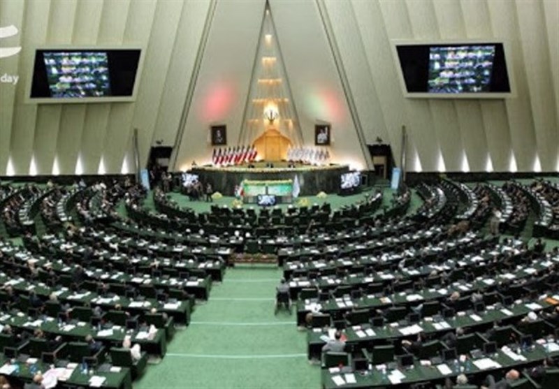 جلسات مجلس ۳ شیفته شد/گزارش حاجیبابایی درباره بودجه به نمایندگان