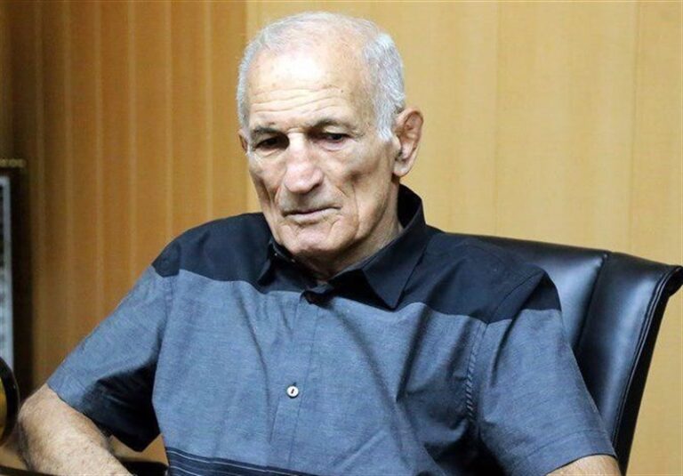 حضور قهرمان ۶طلایی کشتی جهان در کمپ تیمهای ملی