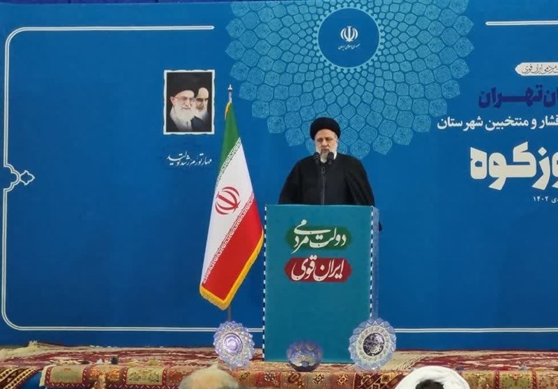 رئیسی: حضور مردم در صحنه قدرتآفرین است/ پروژههای نیمهتمام را به سامان میرسانیم