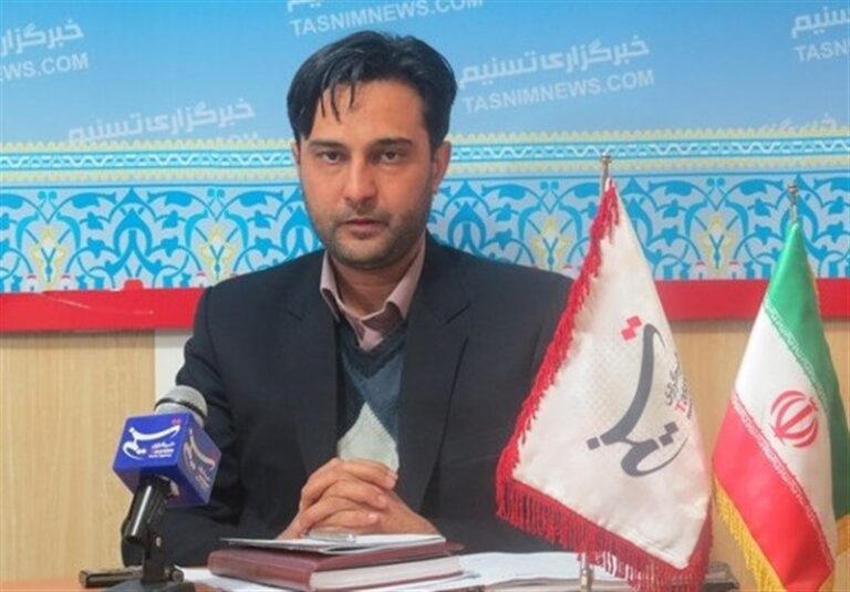 زبانِ فارسی و ۳۲ سرباز برای دفاع از هویت ایرانی