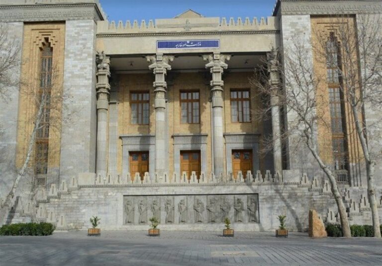 سفیر انگلیس احضار شد
