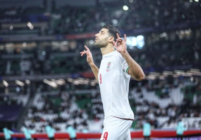 طارمی بهترین بازیکن دیدار ایران – امارات شد