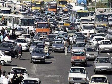 فرسودگی ناوگان حمل و نقل ‌شهری عامل ٣٠ درصد از آلودگی هوای کرمانشاه 