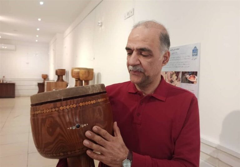 نمایشگاه سازخانه در گالری سعدآباد افتتاح شد