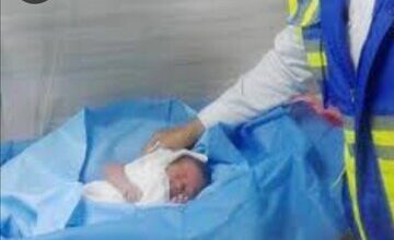 نوزاد ملایری در آمبولانس اورژانس متولد شد