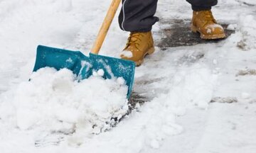 پارو کردن برف با خطر حمله قلبی ارتباط دارد؟