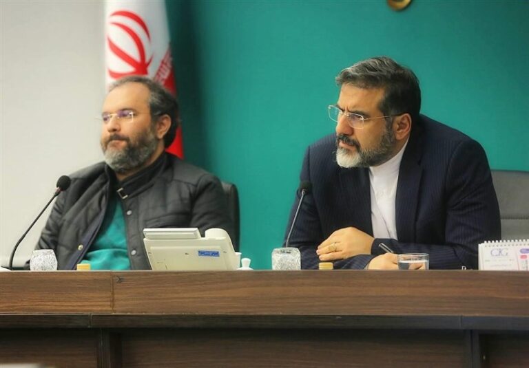 پیوست قرآنی دستگاههای فرهنگی در دستور کار کمیسیون فرهنگی دولت