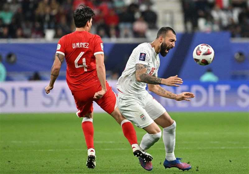 چرا VAR به دو صحنه مشکوک بازی ایران و هنگکنگ ورود نکرد؟ + فیلم