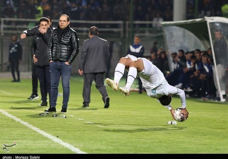 اوتانداز ذوبآهن مصدوم شد