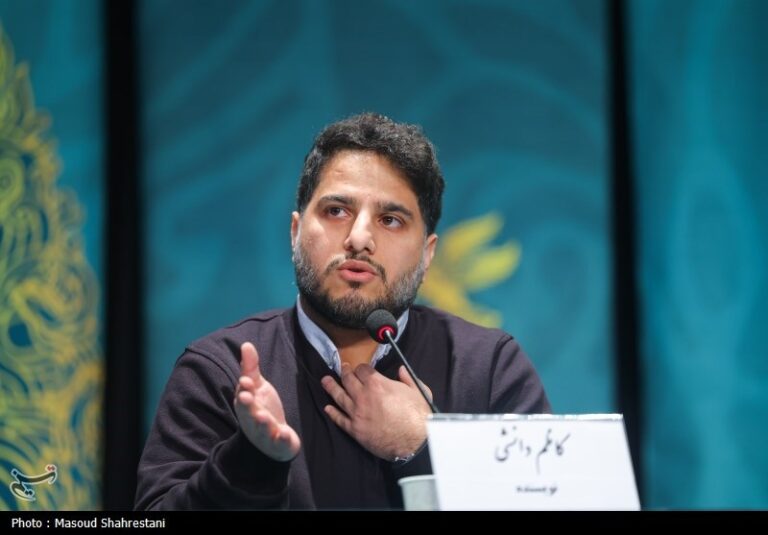 حواشی روز دوم فیلم فجر|انگشت اتهام اهالی «بیبدن» به سمت مجتبی امینی/ سوال مهمی که کاظم دانشی جواب نداد