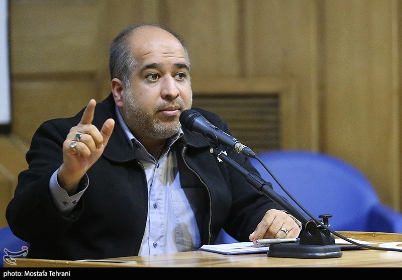 خضریان: جریانات سیاسی و نخبگانی کمترین نقش را برای خود پیرامون مشارکت مردم در نظر میگیرند