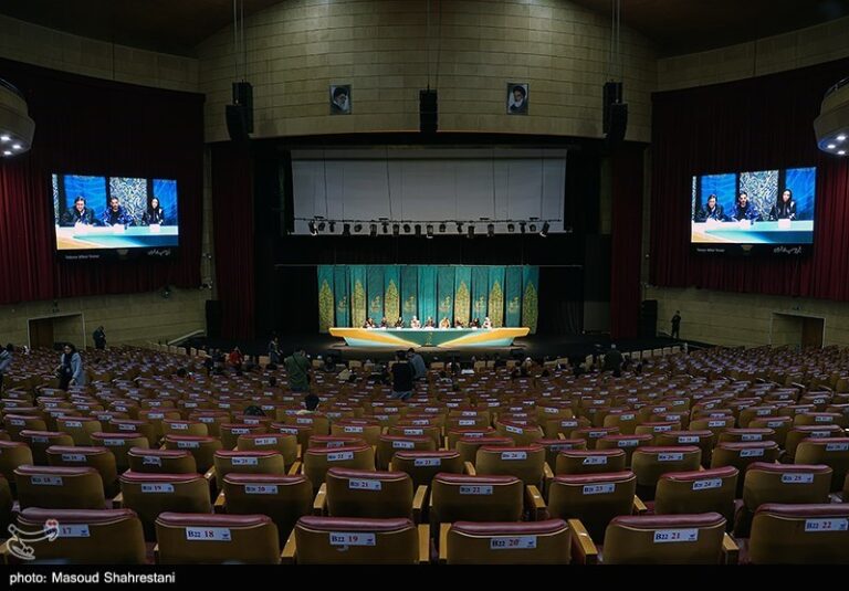 روز اول جشنواره فیلم فجر| از آدرس درست فرهاد آئیش برای کمدیهای محترم و گردن آسیبدیده پاکدل تا حرفهای جالب بازیگر هندی