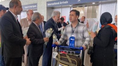 استقبال سفارت از ورود اولین عمره‌گزاران ایرانی به مدینه