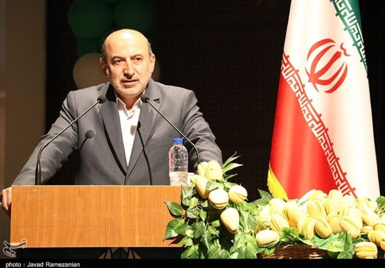 امسال در تولید گندم نان خودکفا میشویم