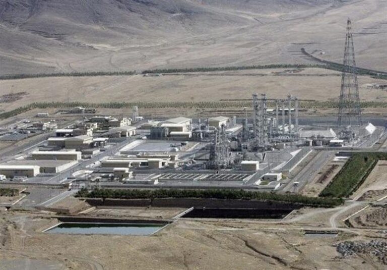 امنیت کامل در تاسیسات هستهای اصفهان + فیلم
