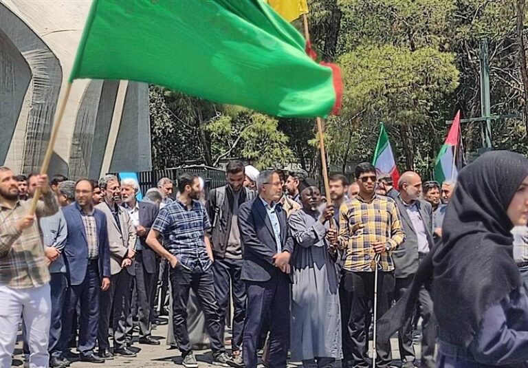 برگزاری تجمع دانشگاه تهران در حمایت از دانشجویان آمریکایی