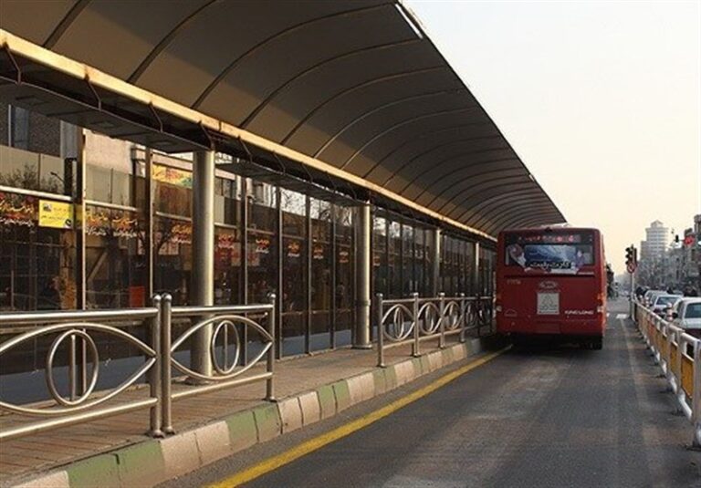 تغییر جایگاه مردان و زنان در اتوبوسهای بی.آر.تی