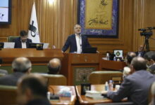 تنش در جلسه شورای شهر تهران؛ ترک جلسه برخی اعضا موقع سخنرانی زاکانی