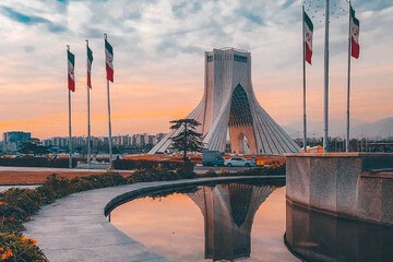 تهران میتواند شهر بینظیر باشد/ «سیاسی شدن شهرداری تهران کار نابخردانهای بود»
