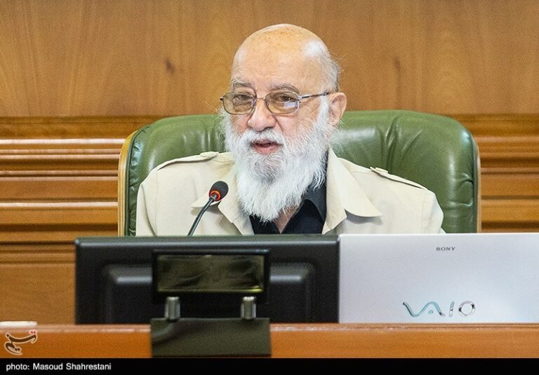 دهنکجی به اصول معماری از سوی بانکهای تجارت و ملت