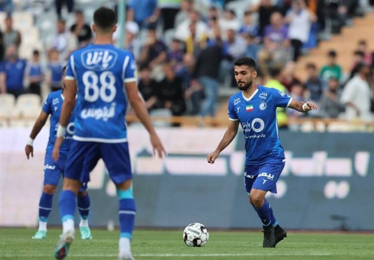 رشیدی: استقلال در بازی با شمس آذر نصف جانمان کرد