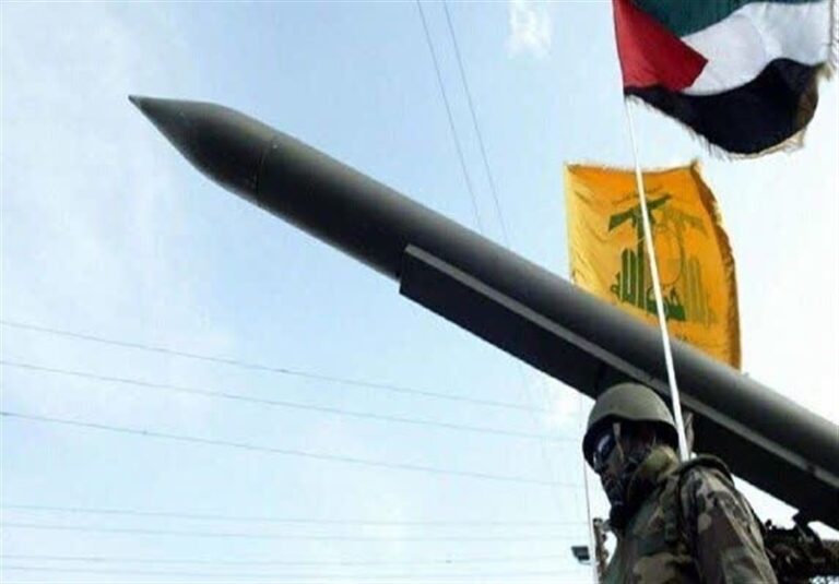 شهرک «مرگلیوت» با دهها موشک حزبالله هدف قرار گرفت