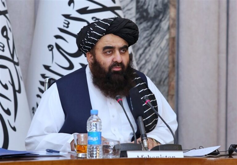 طالبان: سه کشور همسایه زمینه داعش در منطقه را فراهم کردهاند