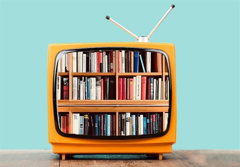 لازم است تلویزیون در طول سال کنار کتاب باشد نه چند روز خاص!