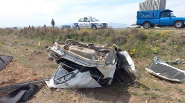 مصدومیت ۷ نفر در واژگونی جداگانه دو خودرو در استان آذربایجان‌غربی