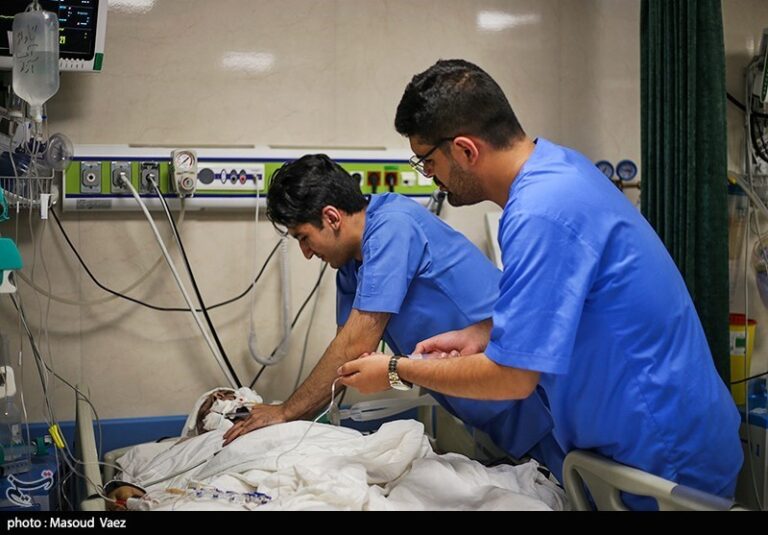 هرساعت اضافهکار پرستاران ۲۰۰۰۰ تومان است/احتمال افزایش مبلغ
