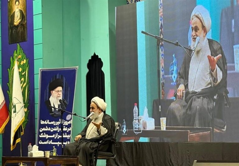 پناهیان: رسالت امروز هیئتیها ترویج فرهنگ زندگی تعاونی است