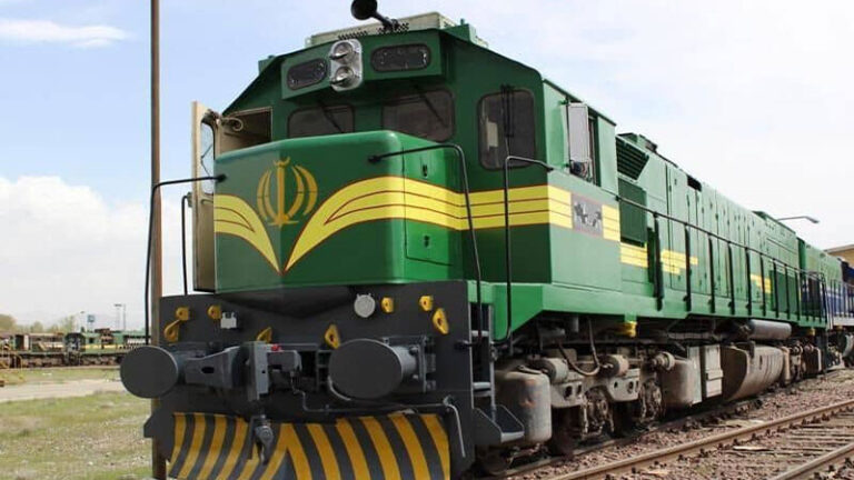 رزرو بلیط قطار مشهد کرمانشاه برای ایام شلوغ: ترفندها و راهکارها